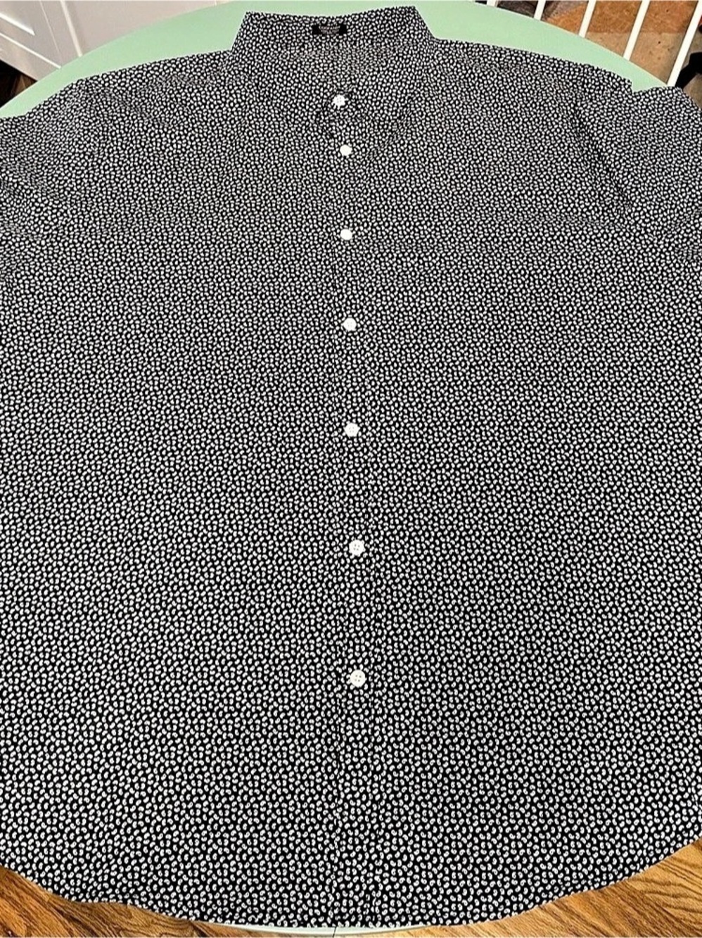 COOFANDY Geometric Button-Down in Black & White Size Medium